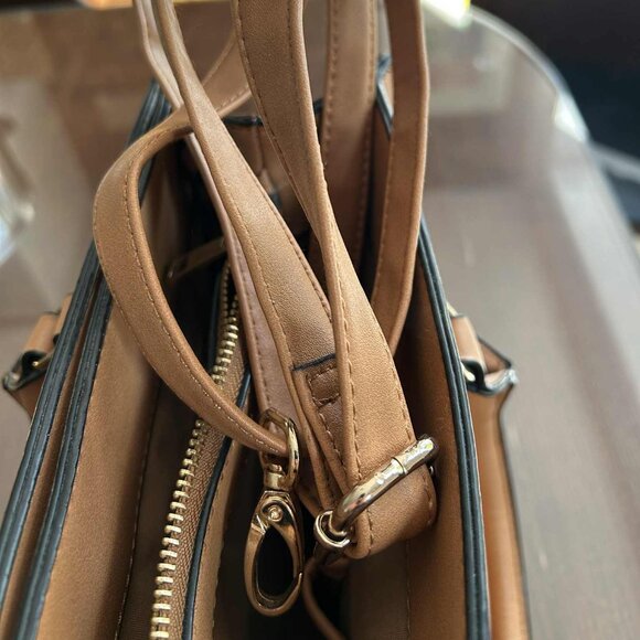 ALDO Camel Structured Tote Satchel with Gold Hardware & Crossbody Strap – OS - Picture 5 of 11